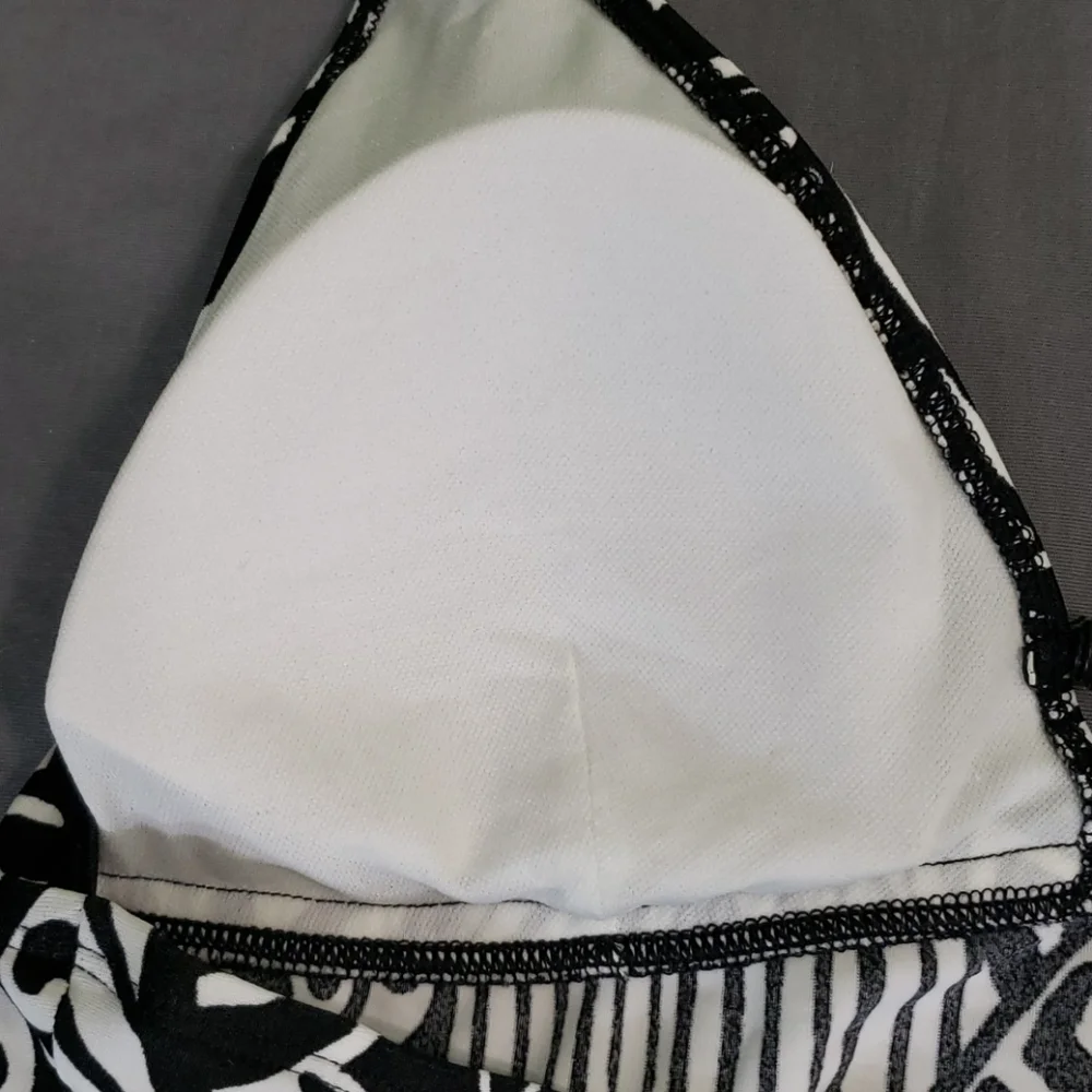 COLE of CALIFORNIA bathing suit top